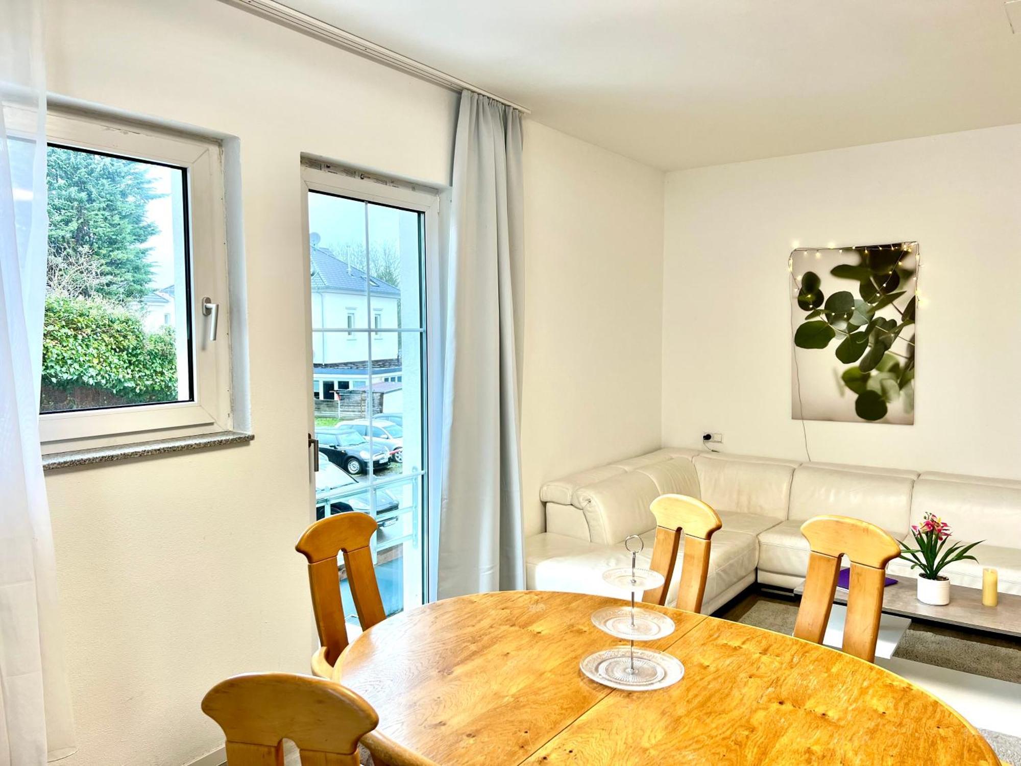 City Appartement Kueche,Bad, Parken Im Zentrum Von Ravensburg Room photo